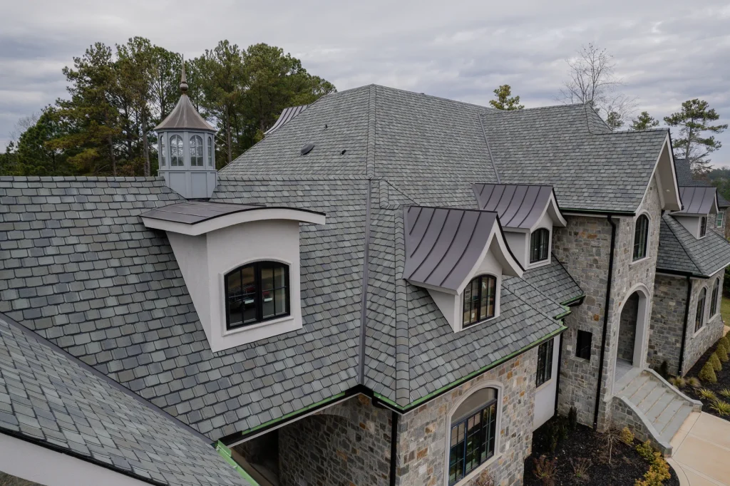 certainteed-grand-manor--stonegate-gray-1