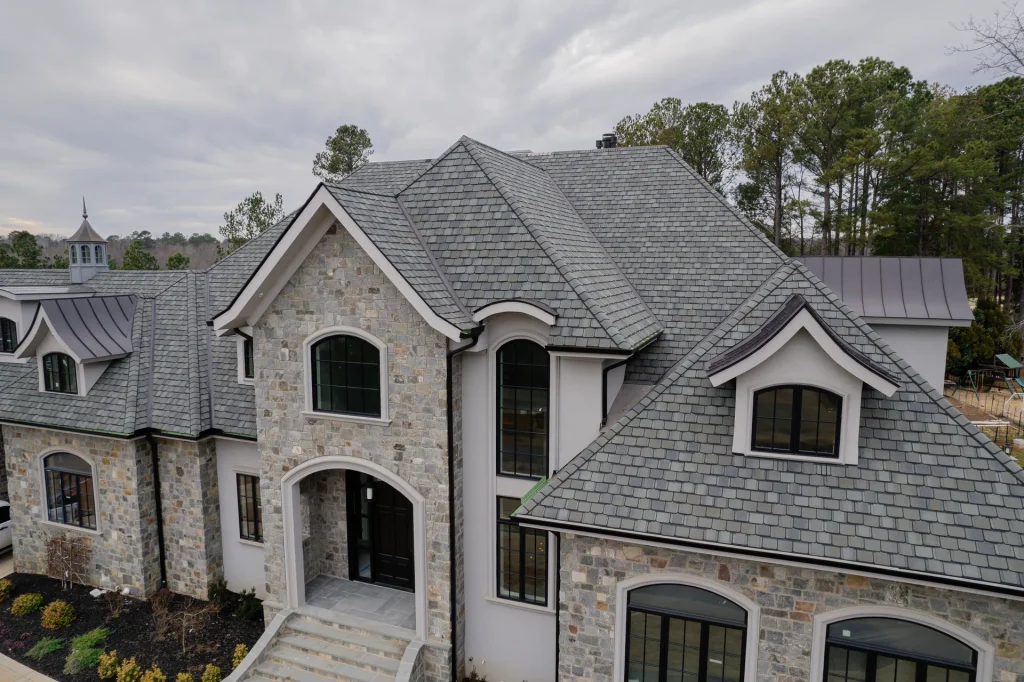 certainteed-grand-manor--stonegate-gray-2
